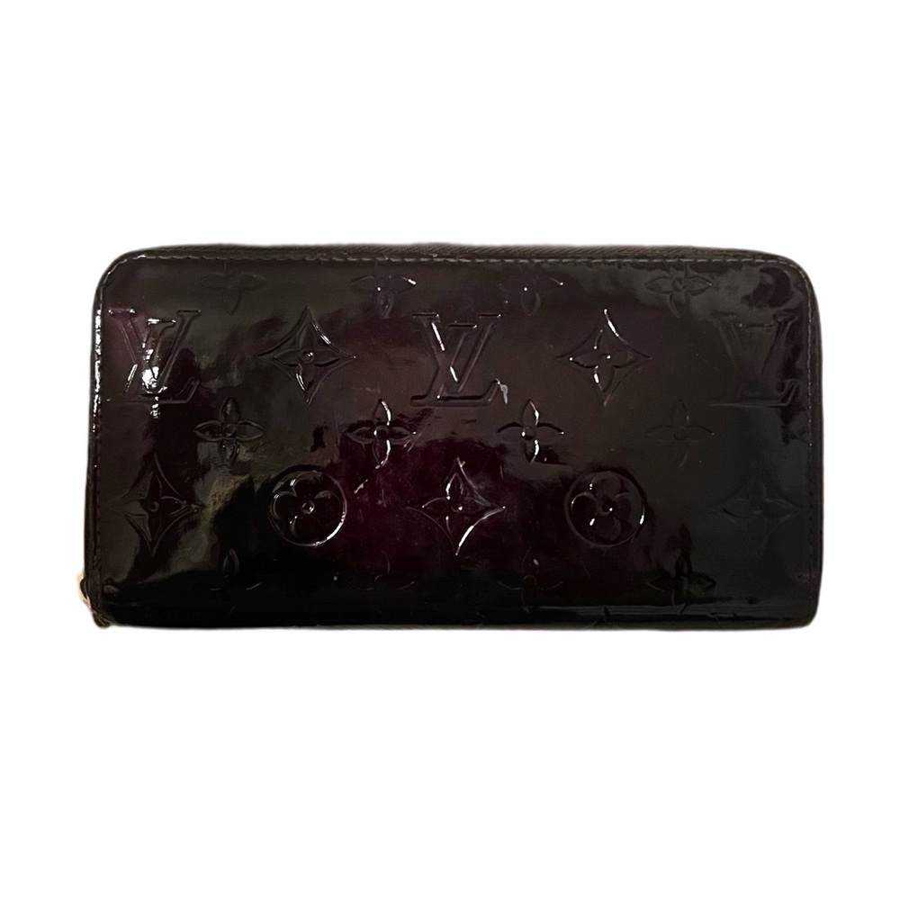 Louis Vuitton Vernis Burgundy Zippy Wallet: All Sales Final
